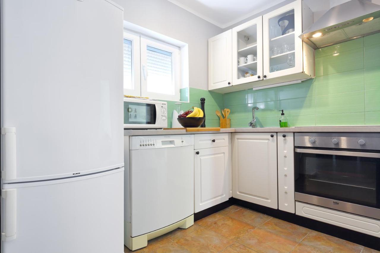 Apartman Don Pag Town Exteriör bild