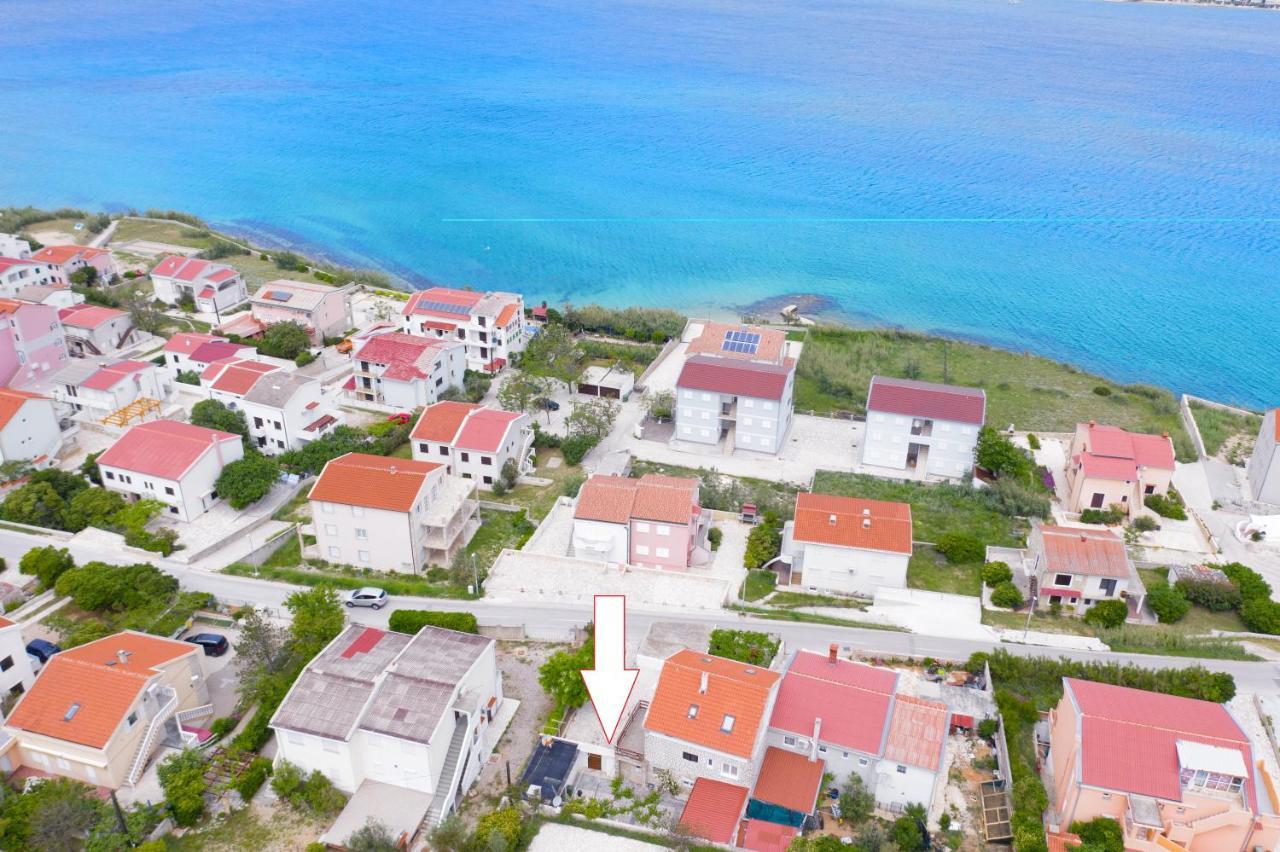 Apartman Don Pag Town Exteriör bild